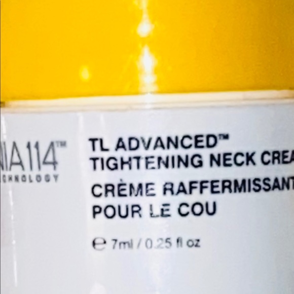 BNWOT AMAZING Murad Skincare Bundle! - Picture 6 of 7